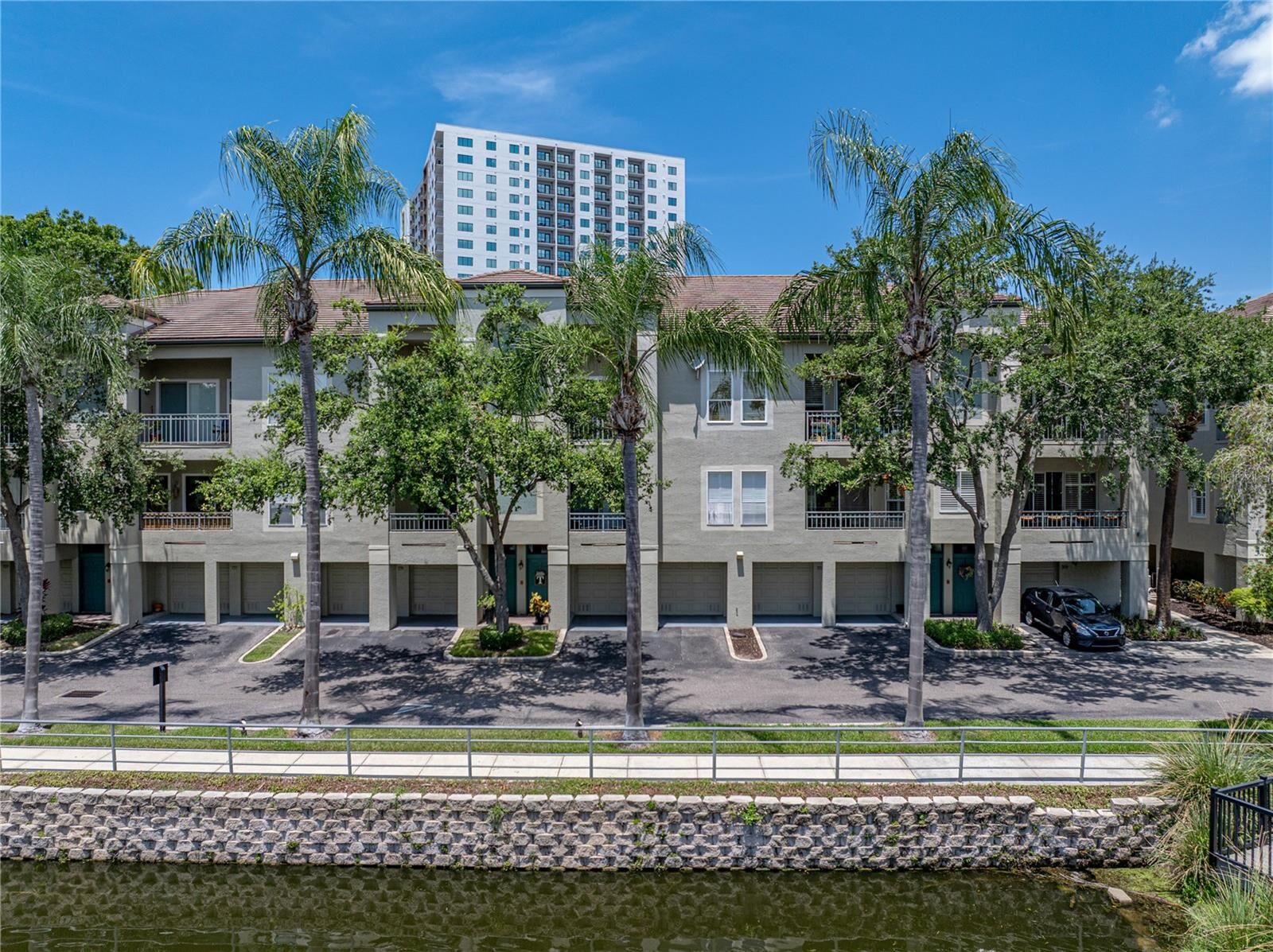 Property Photo: 773 Mainsail Drive 773 FL 33602