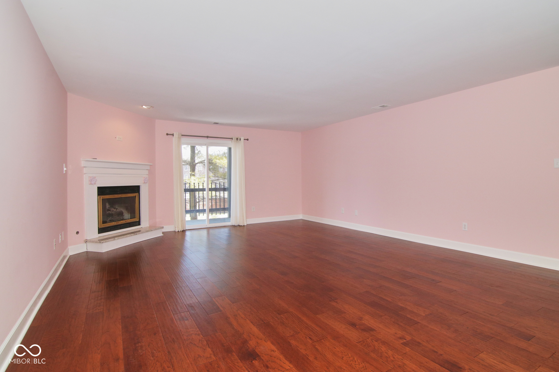 Property Photo: 8681 Jaffa Court E 14 IN 46260