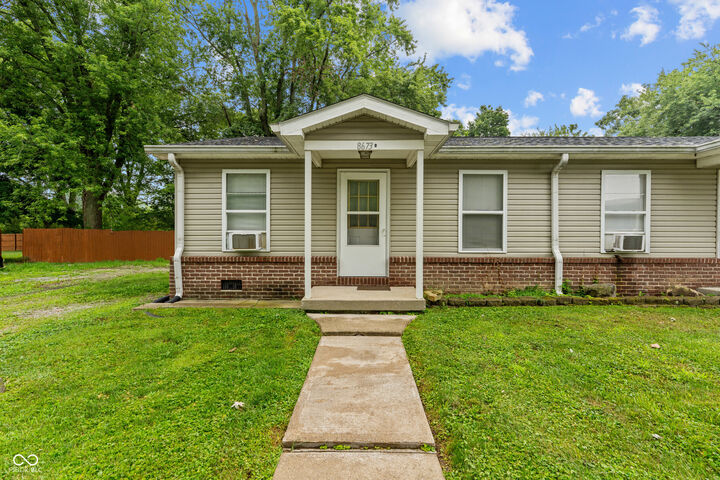 Property Photo: 8673 W 860 N IN 46055