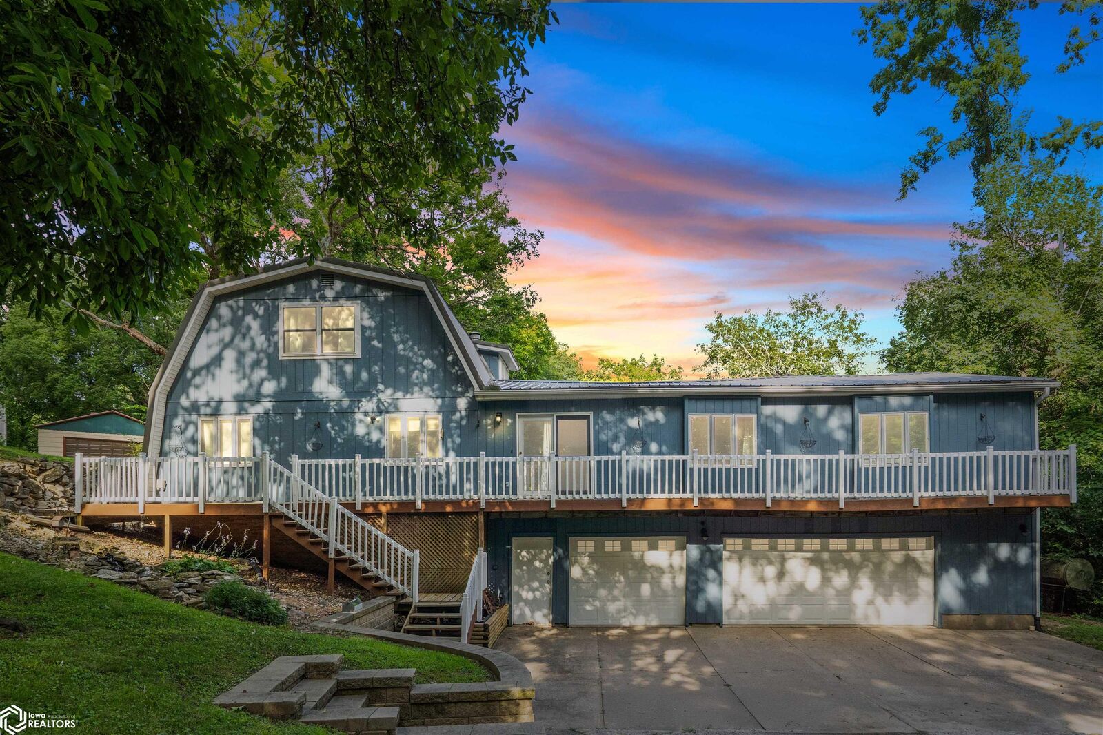 Property Photo:  10552 Rolling Hills Drive  IA 52601