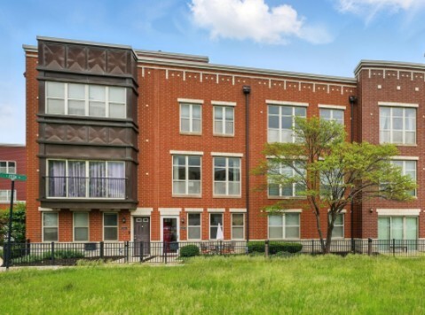 Property Photo:  308 E 25th Place  IL 60616 