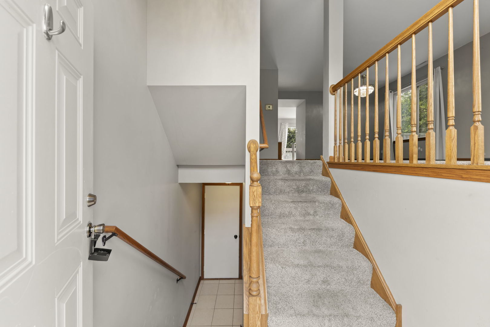 Property Photo: 1208 Fox Hill Lane IL 60542