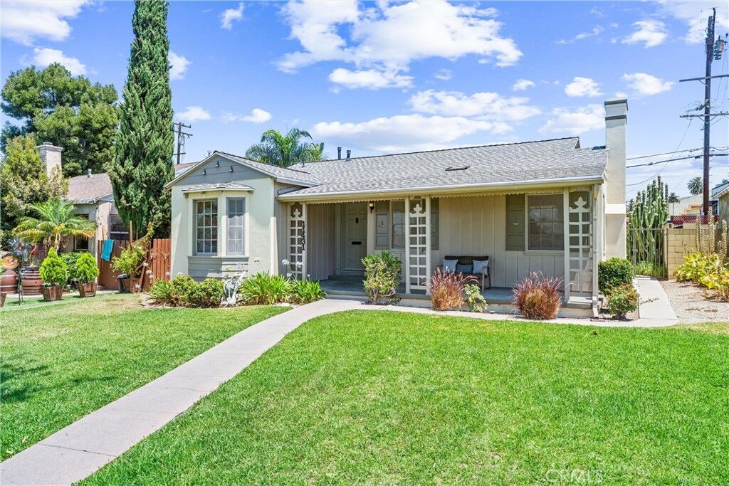 Property Photo:  11431 See Drive  CA 90606 