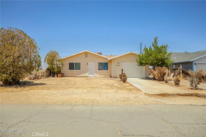 Property Photo: 8119 Walpole Avenue CA 93505