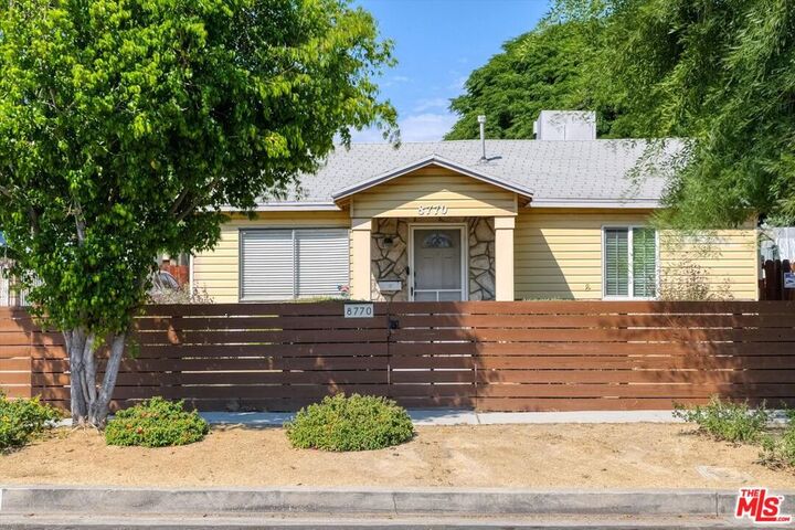 8770 Norris Avenue  Sun Valley CA 91352 photo