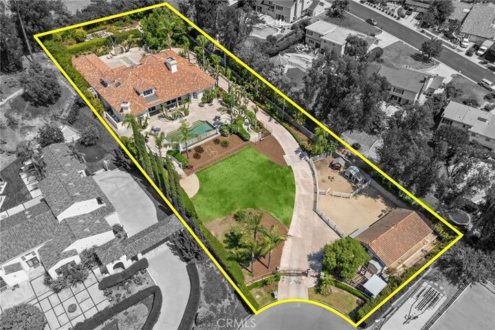 Property Photo: 1767 N Kimbark Lane CA 92869