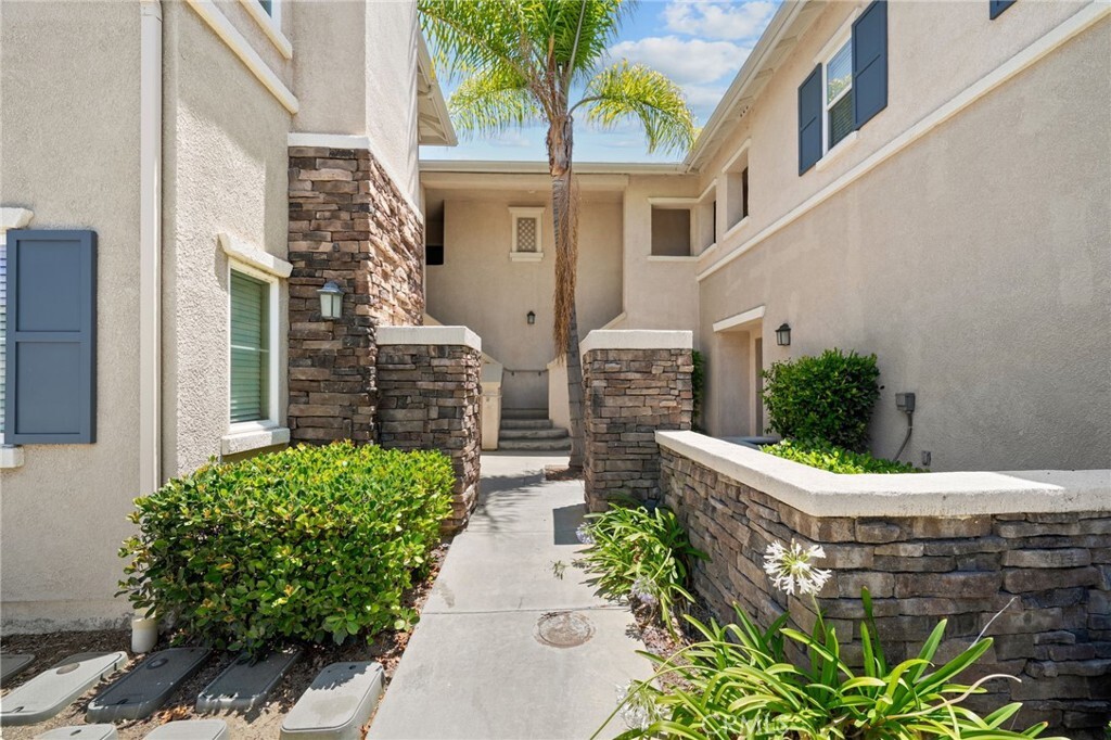 Property Photo: 26342 Arboretum Way 3603 CA 92563