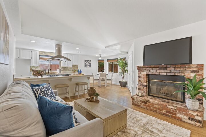 5109 Kovanda Avenue  Carmichael CA 95608 photo