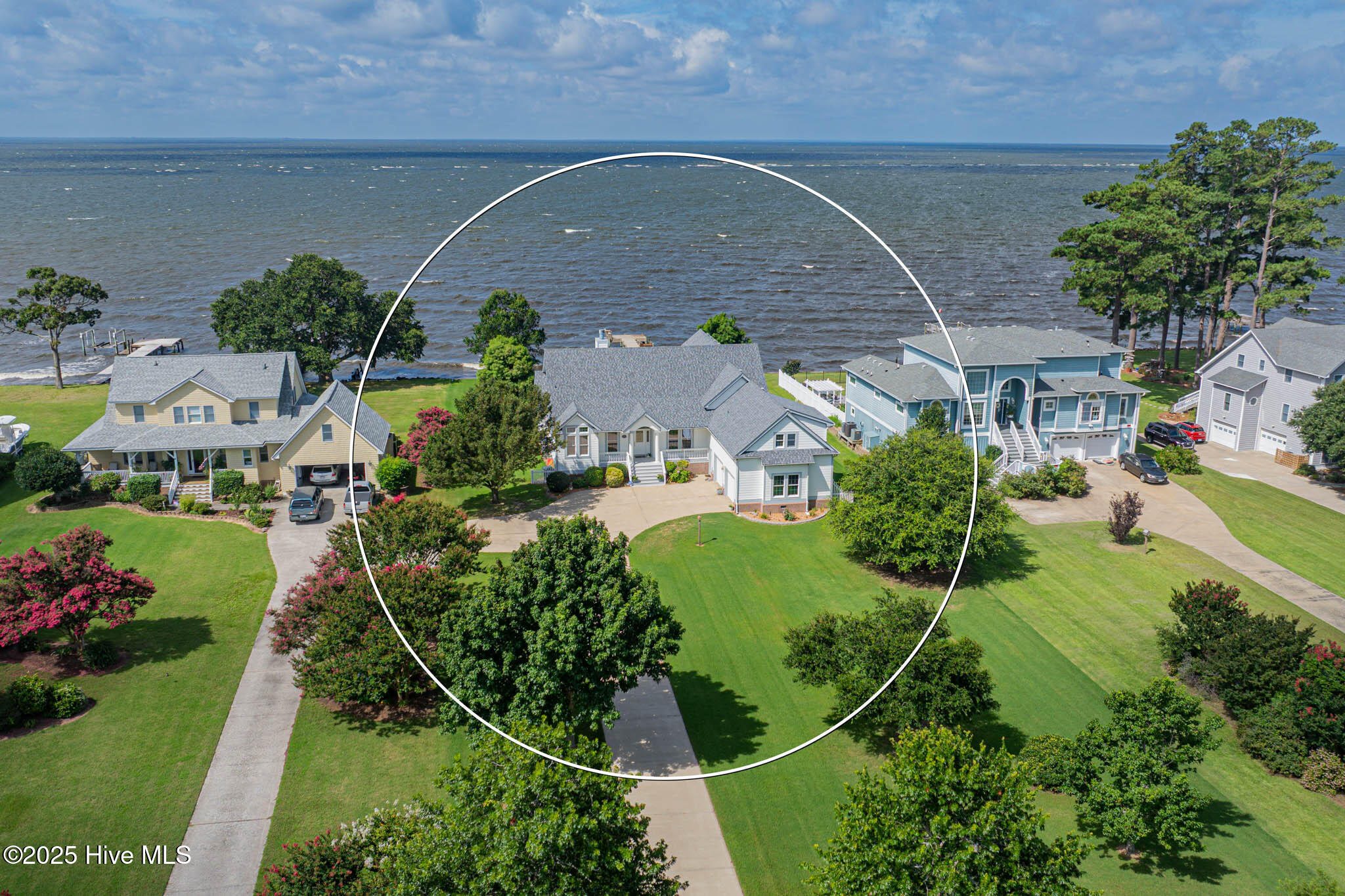 Property Photo: 110 Waterside Drive NC 27941