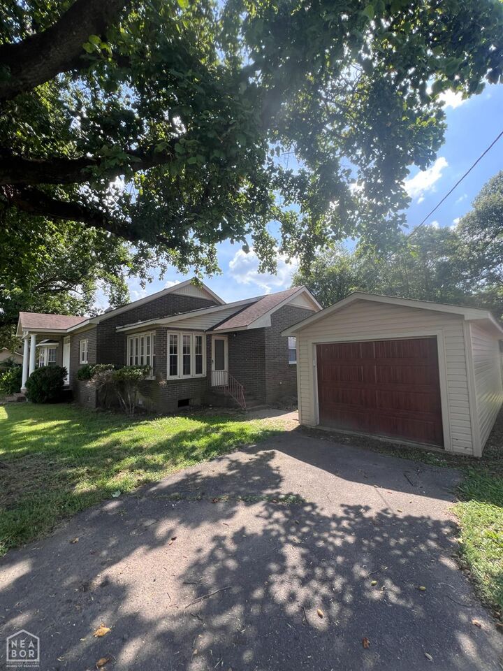 Property Photo: 315 S Main St. AR 72438