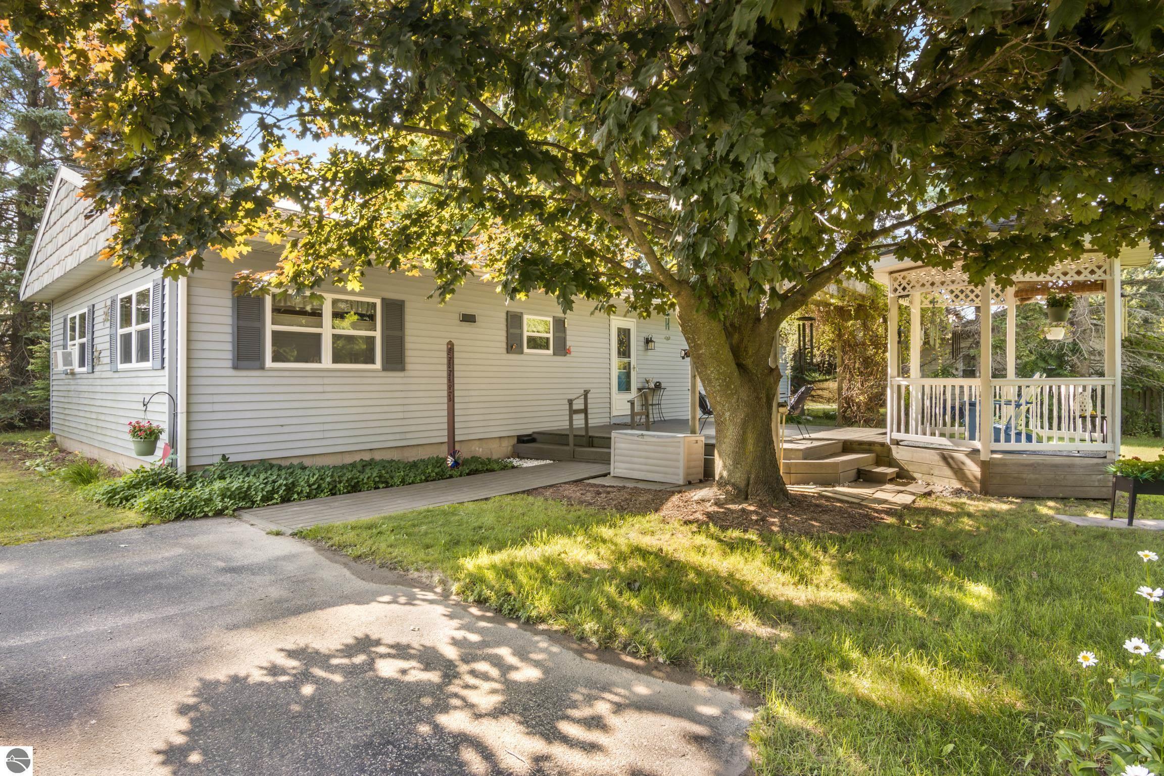 Property Photo: 10892 E Murray Court MI 49682
