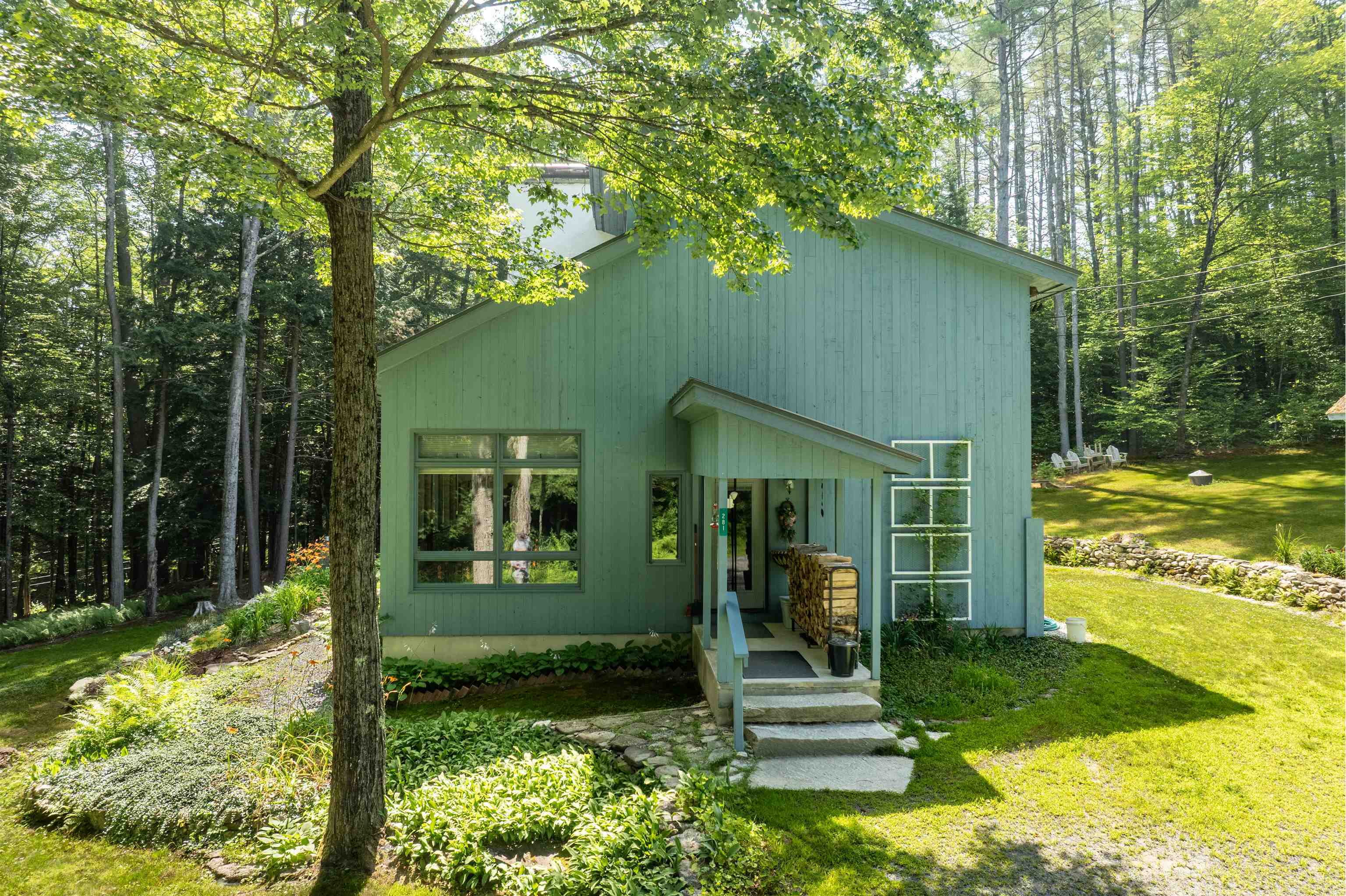 Property Photo: 281 Evergreen Terrace VT 05156