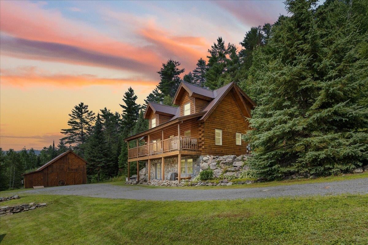 Property Photo:  131 Blackberry Lane  NH 03561 
