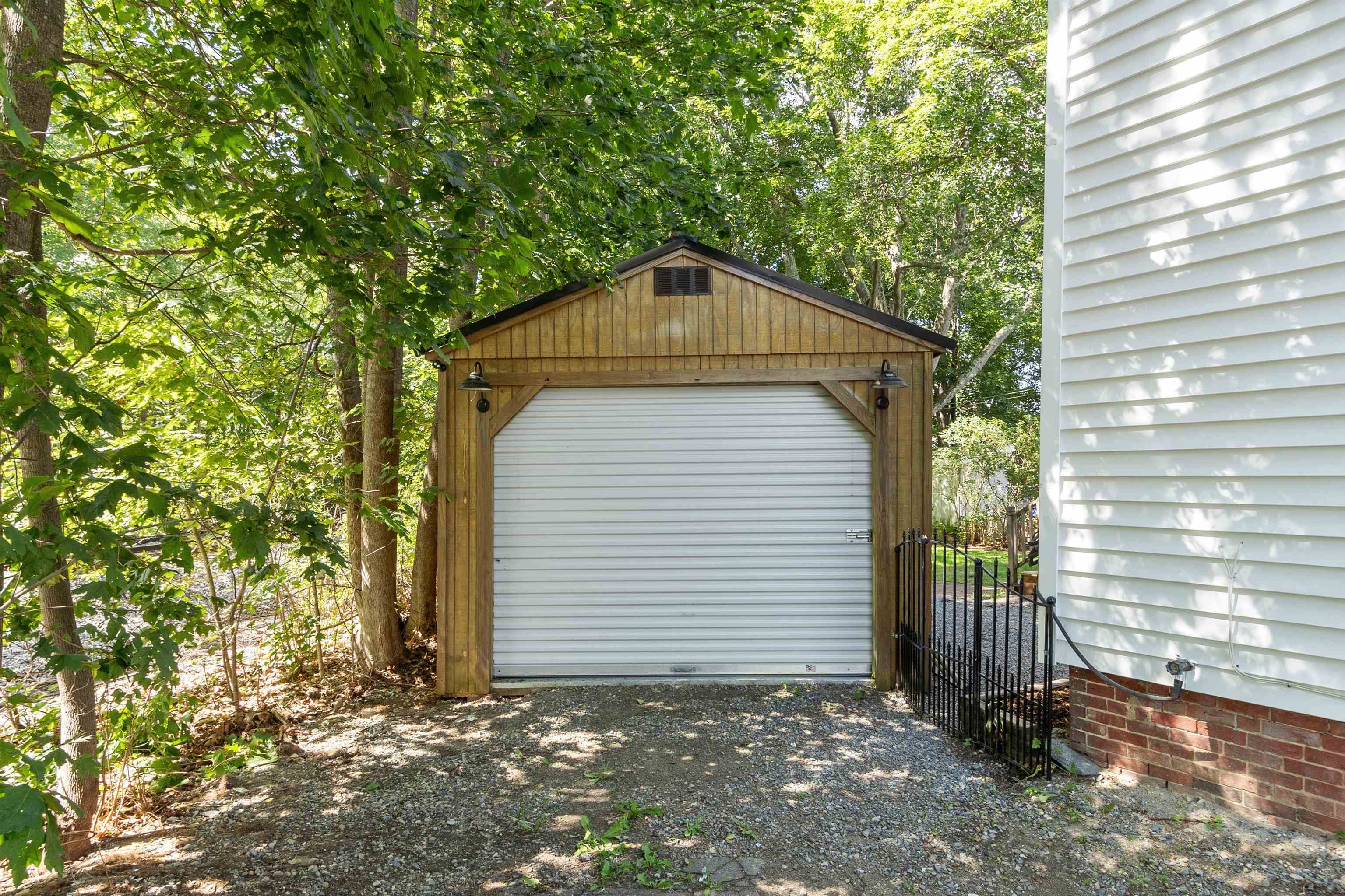 Property Photo:  2 Salem Street  NH 03833 
