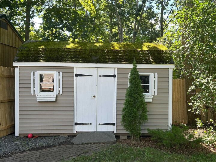 Property Photo: 2 Salem Street NH 03833