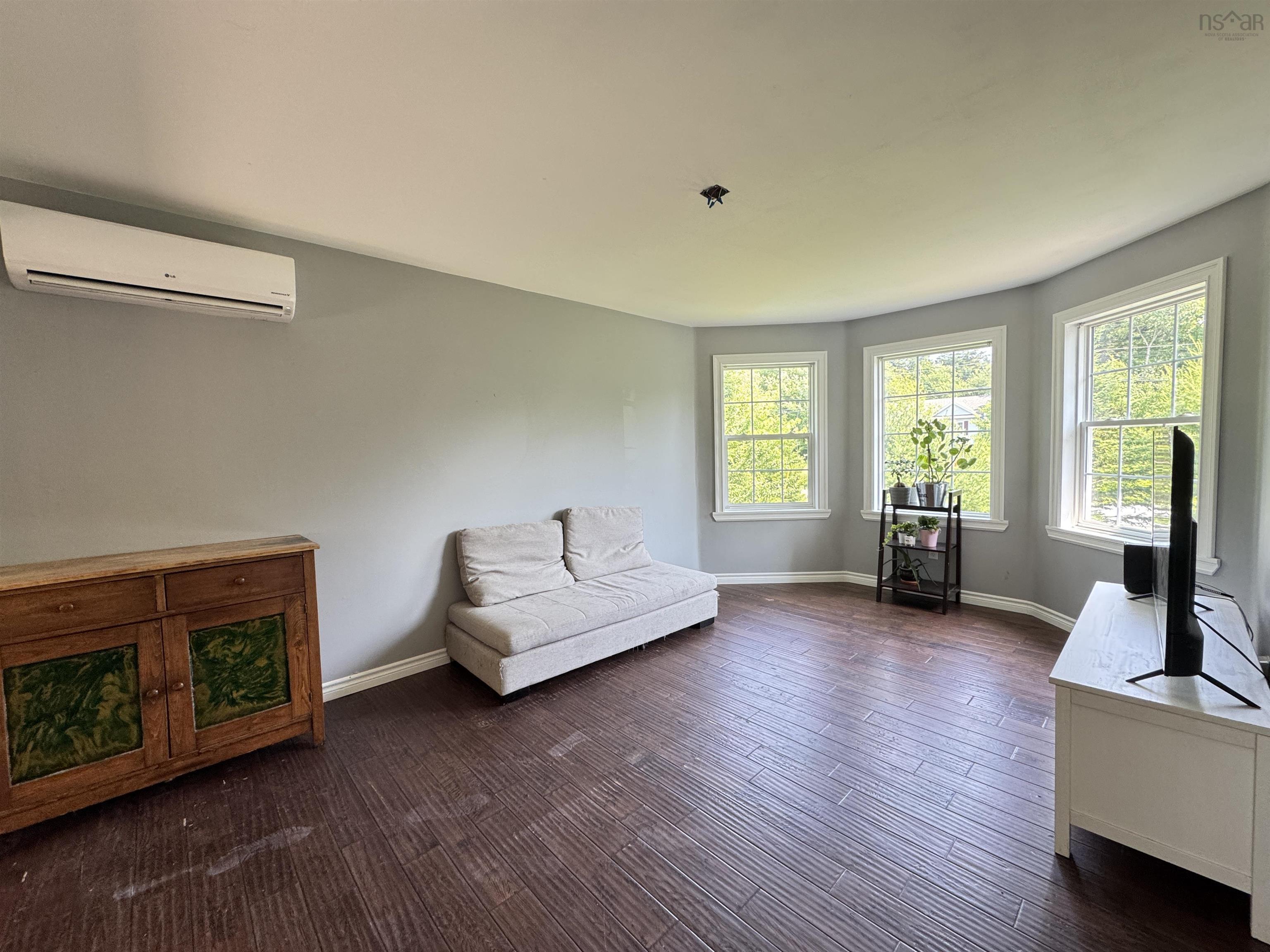 Property Photo:  203 St George Boulevard  NS B4B 1K7 