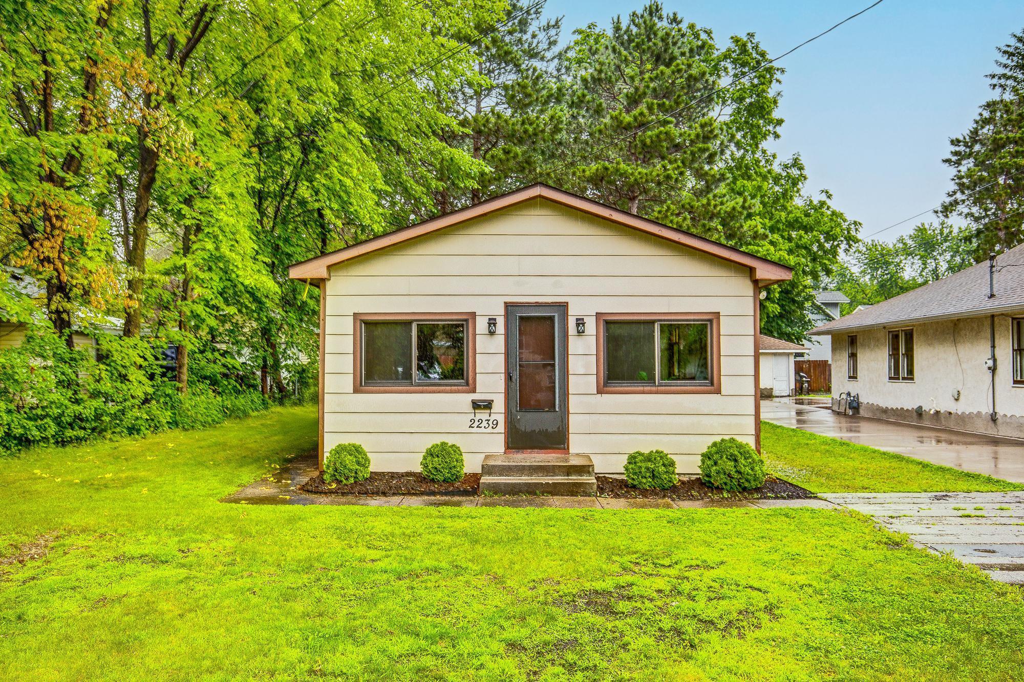 Property Photo:  2239 10th Street  MN 55110 