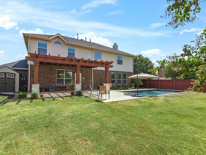 Property Photo: 1520 Misty Morning Court TX 75068