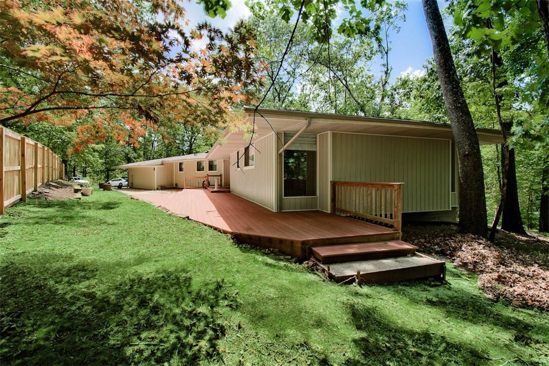 112 N Pleasant Ridge Drive  Rogers AR 72756 photo
