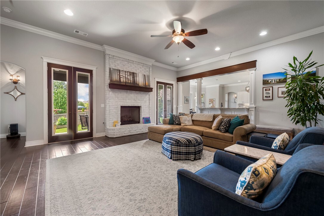 Property Photo: 4502 NE Birchgrove Place AR 72712