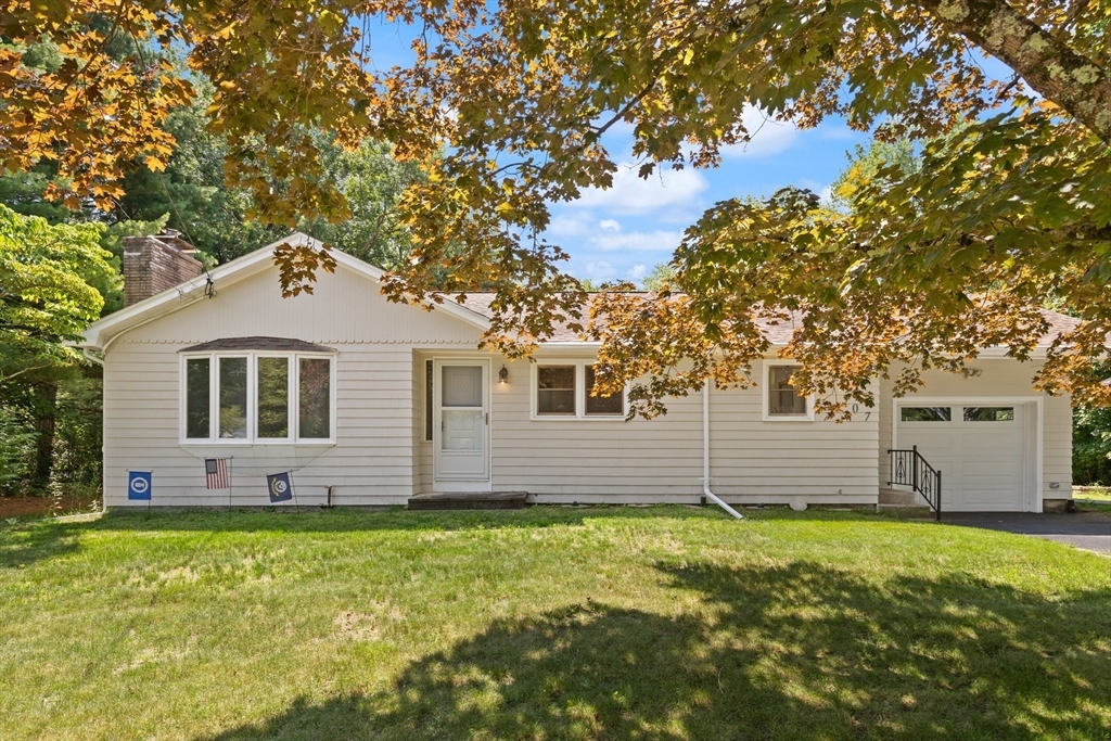 507 Tremont St  Rehoboth MA 02769 photo