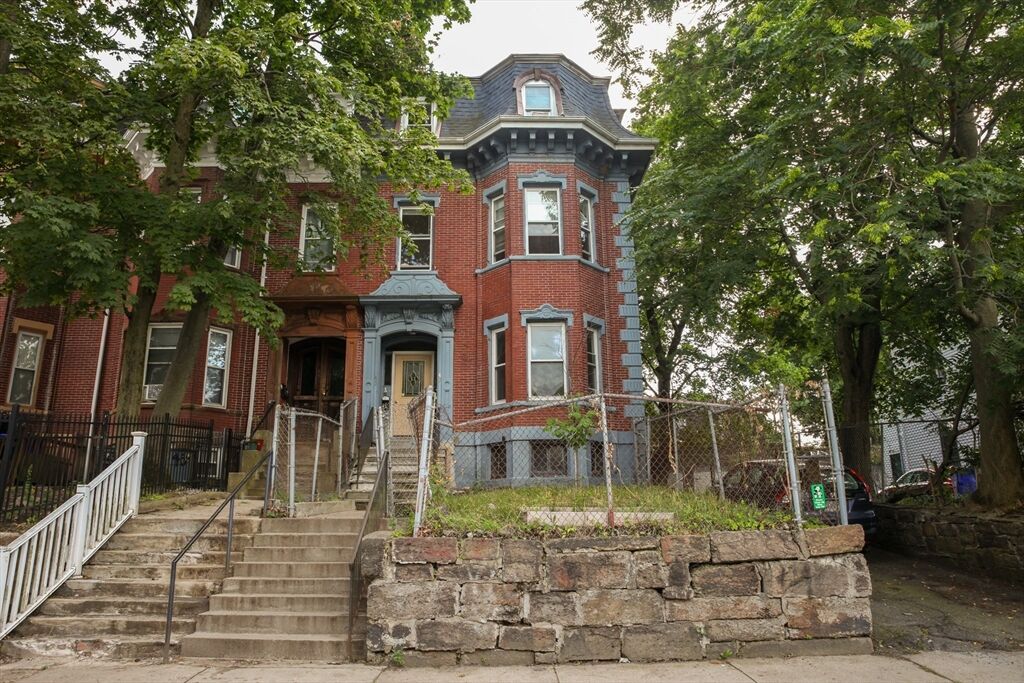Property Photo:  43 Clifford St 1  MA 02119 