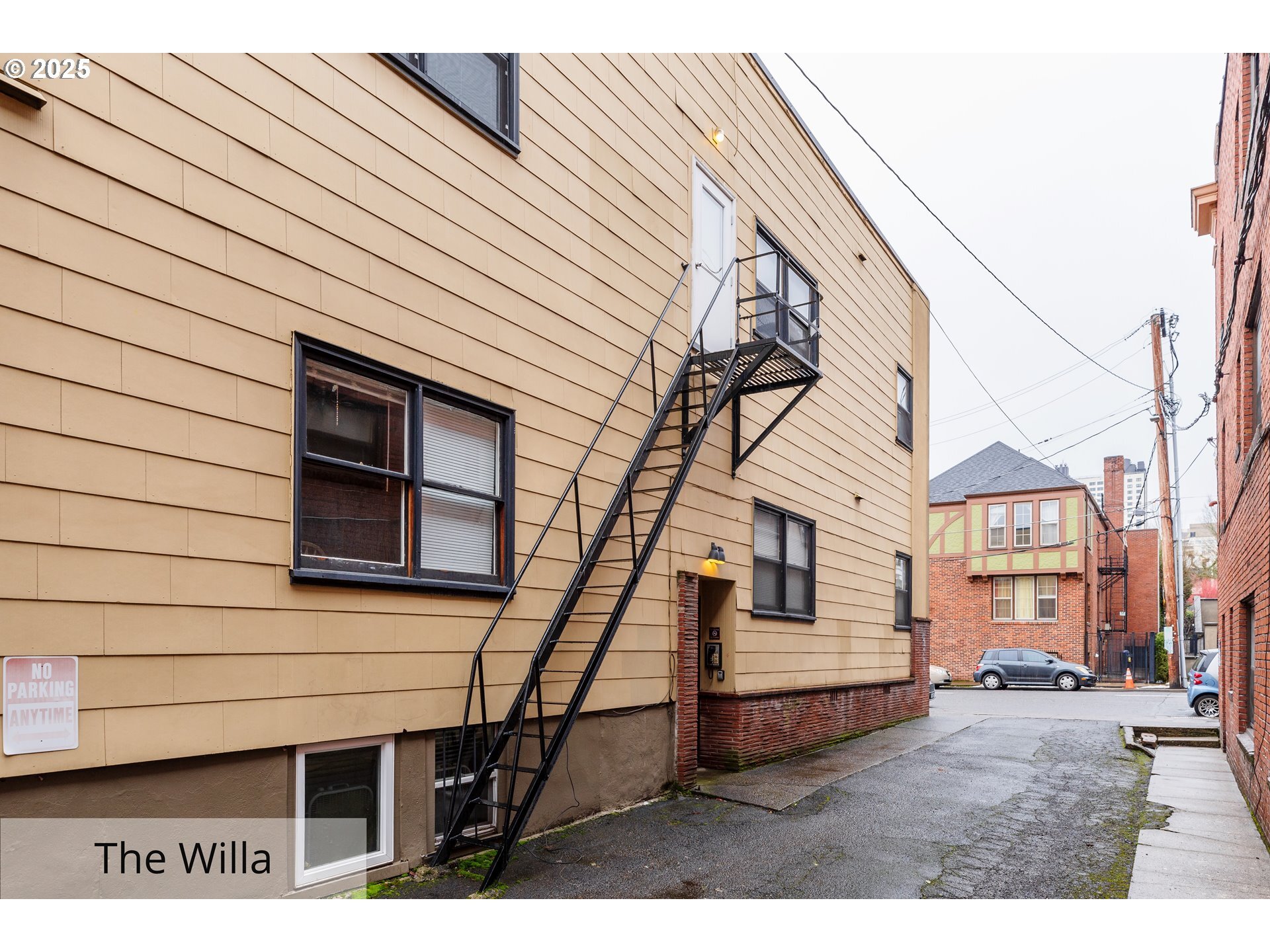 Property Photo: 2257 NW Glisan St OR 97210