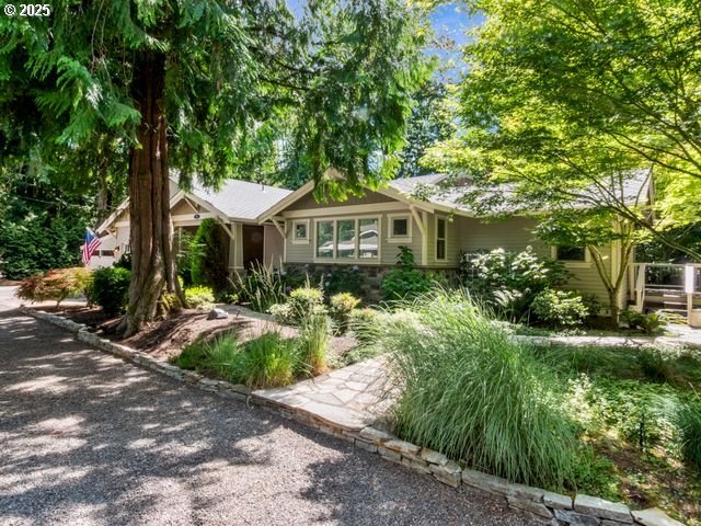 Property Photo:  18845 Parkwood Pl  OR 97068 