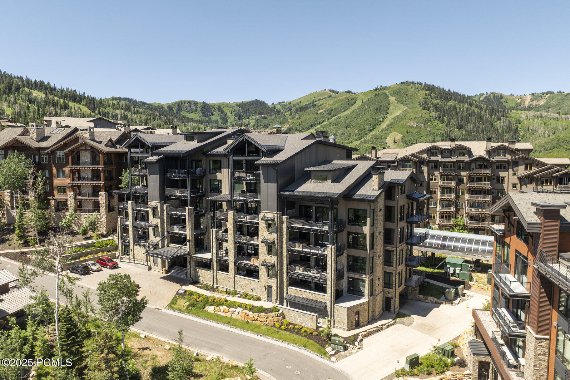 7697 Village Way Penthouse 404  Park City UT 84060 photo