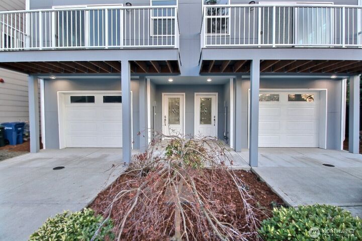 Property Photo:  15188  5th Lane S B  WA 98148 