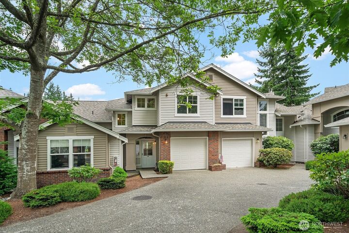 Property Photo:  8510  Main Street A104  WA 98026 