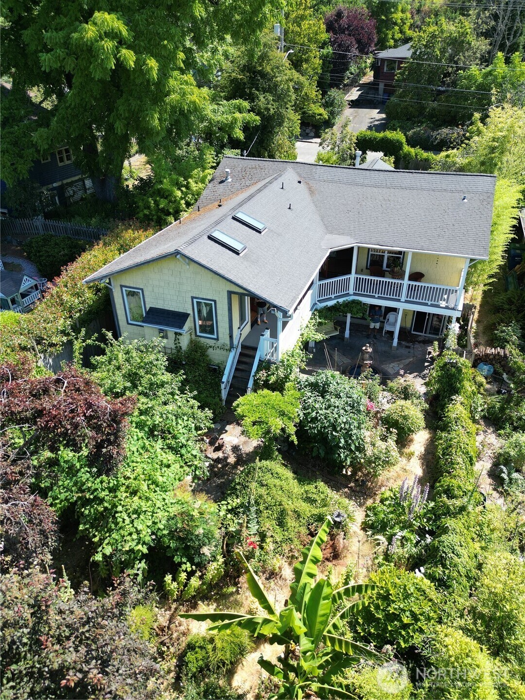 Property Photo: 6511 51st Avenue S WA 98118