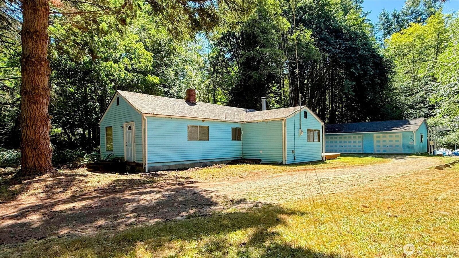 Property Photo:  11003 SW Cove Road  WA 98070 