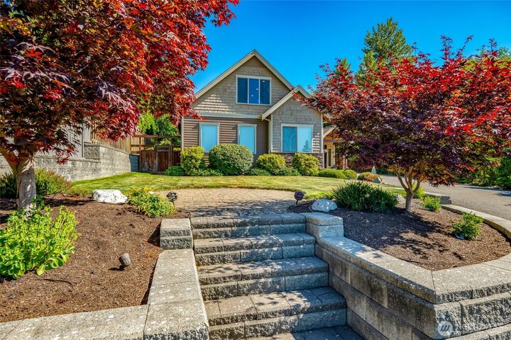 Property Photo: 2305 Kenneth Court WA 98248