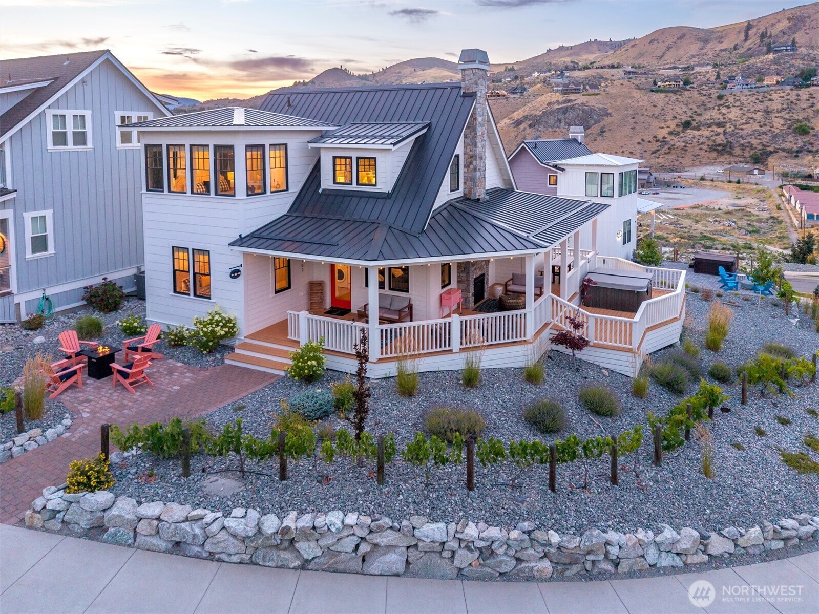 102  Porcupine Lane  Chelan WA 98816 photo
