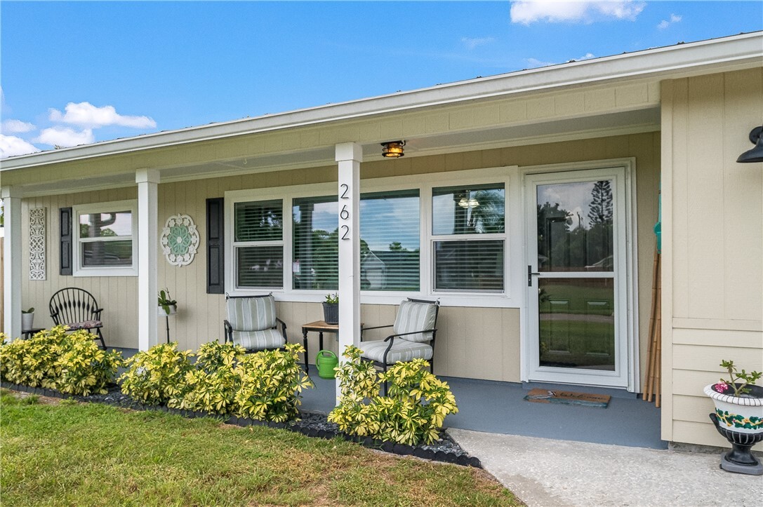 Property Photo: 262 Dock Avenue FL 32958
