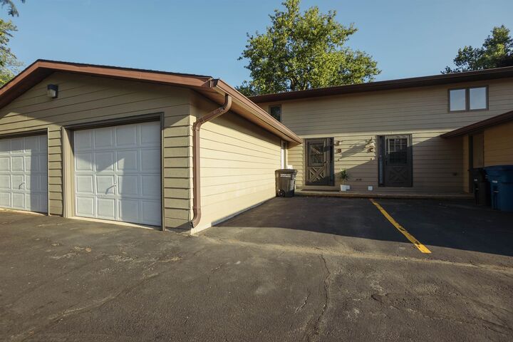 1535 Witzel Avenue B  Oshkosh WI 54902 photo