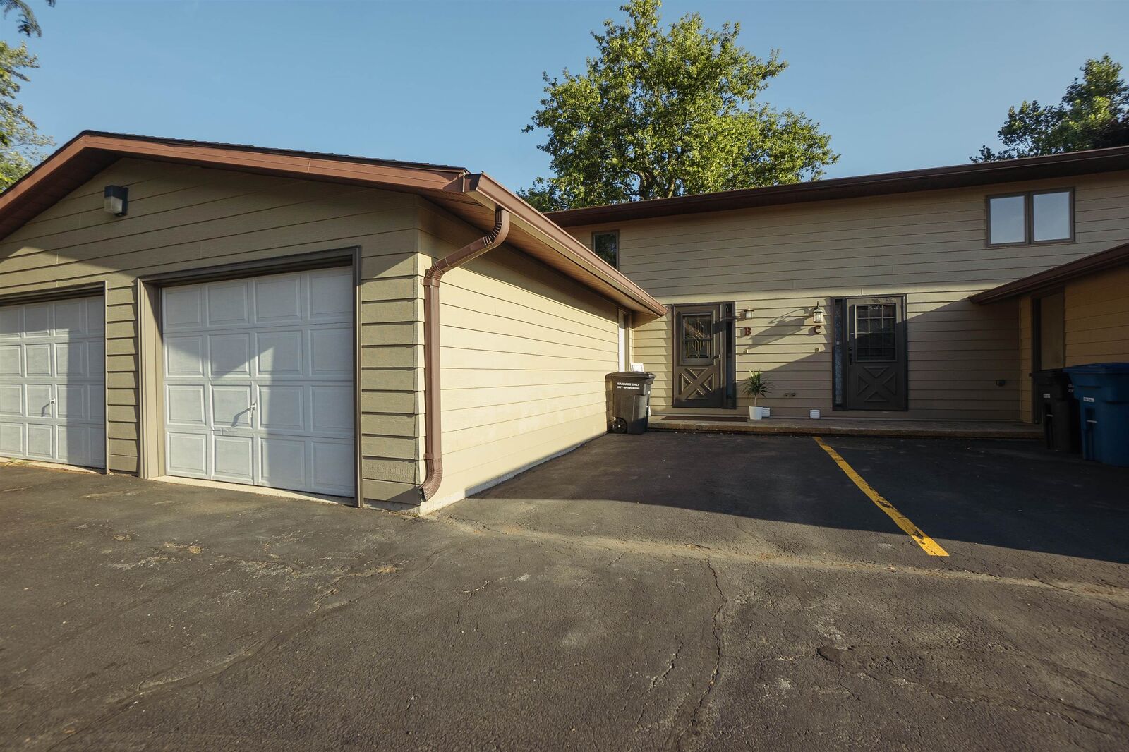 Property Photo:  1535 Witzel Avenue B  WI 54902 