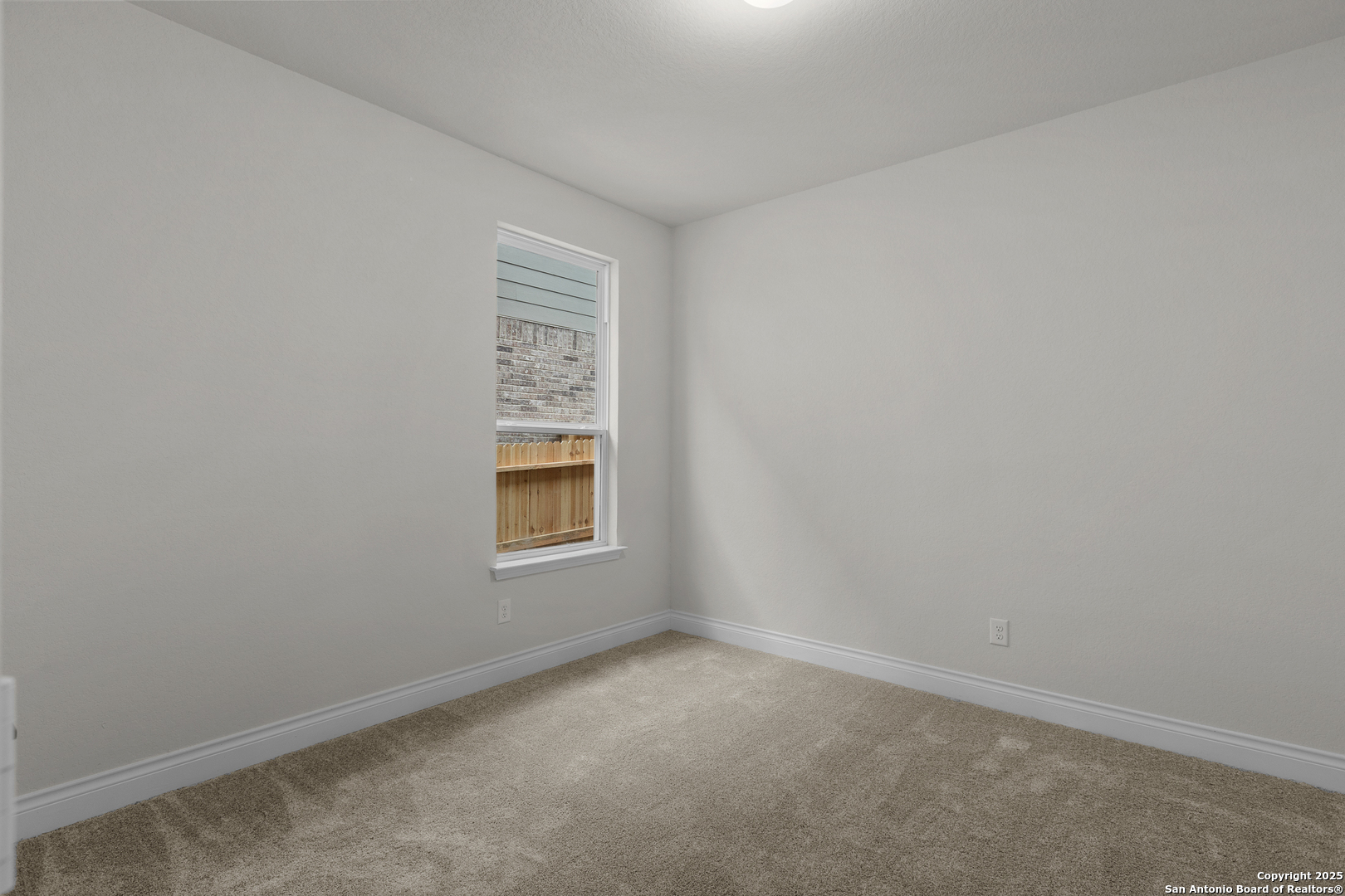 Property Photo: 4014 Paddock Trail TX 78155