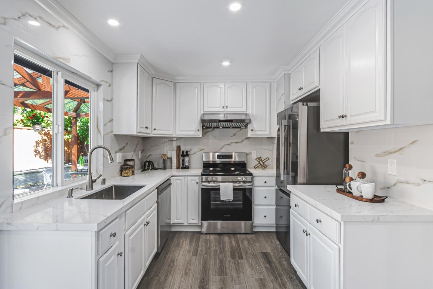 3854 Deans Place Way  San Jose CA 95121 photo