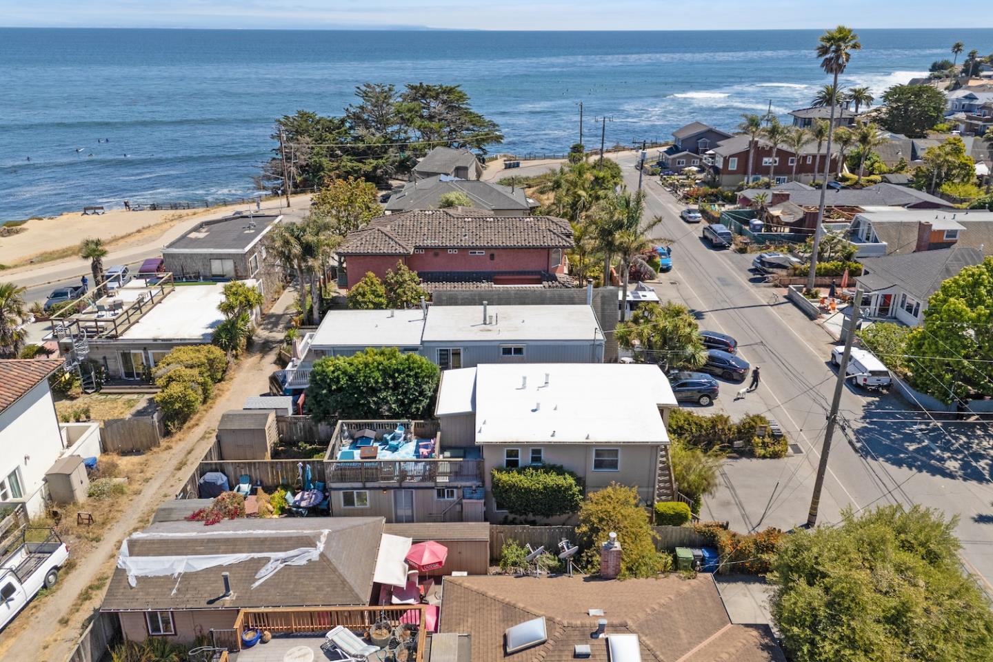 Property Photo:  390 36th Avenue  CA 95062 