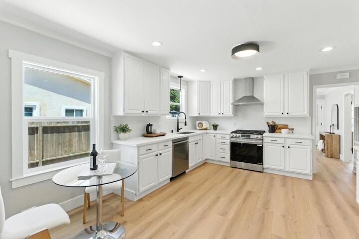 956 Bryant Way  Sunnyvale CA 94087 photo