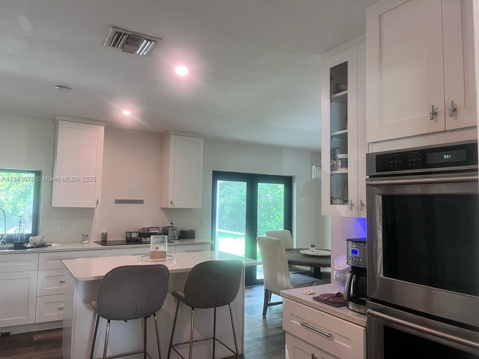 Property Photo:  4816 Polk St  FL 33021 