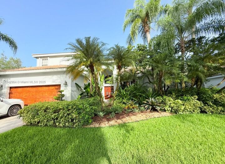 Property Photo: 260 Montclaire Dr FL 33326