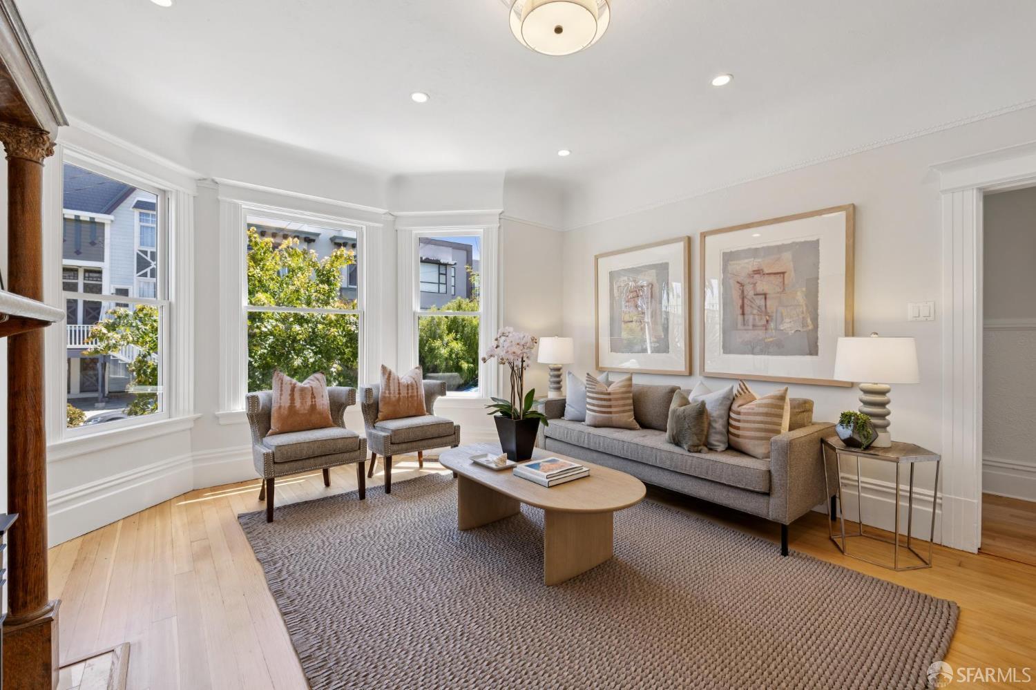 Property Photo:  326 San Jose Avenue  CA 94110 