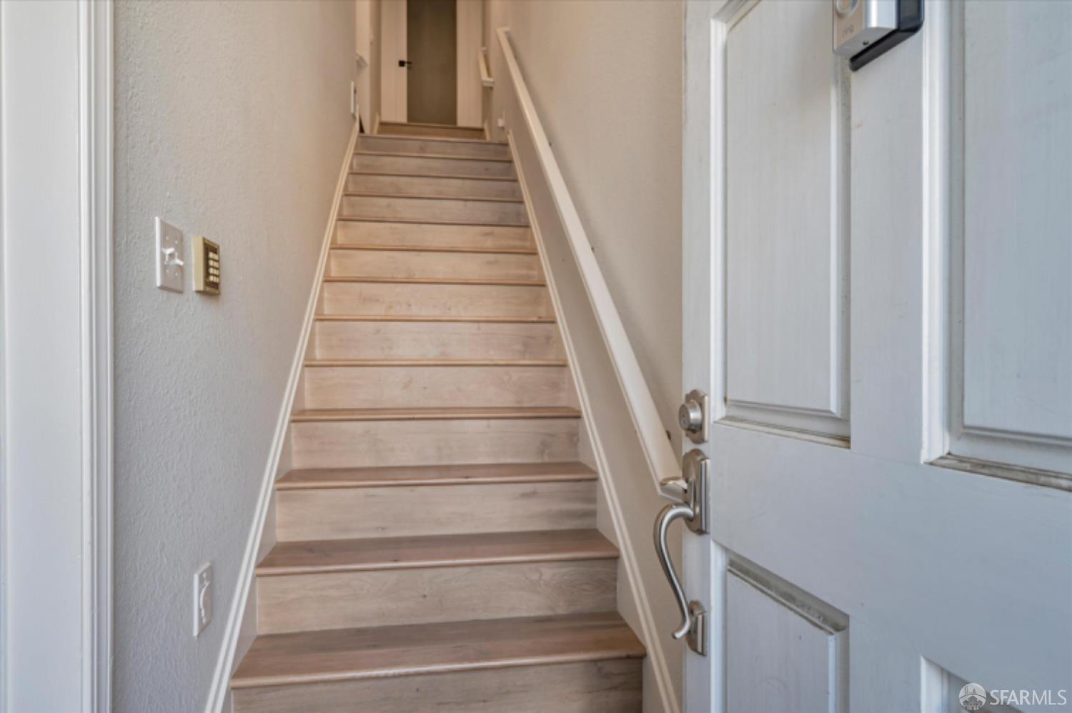 Property Photo:  343 Frankfort Street  CA 94014 