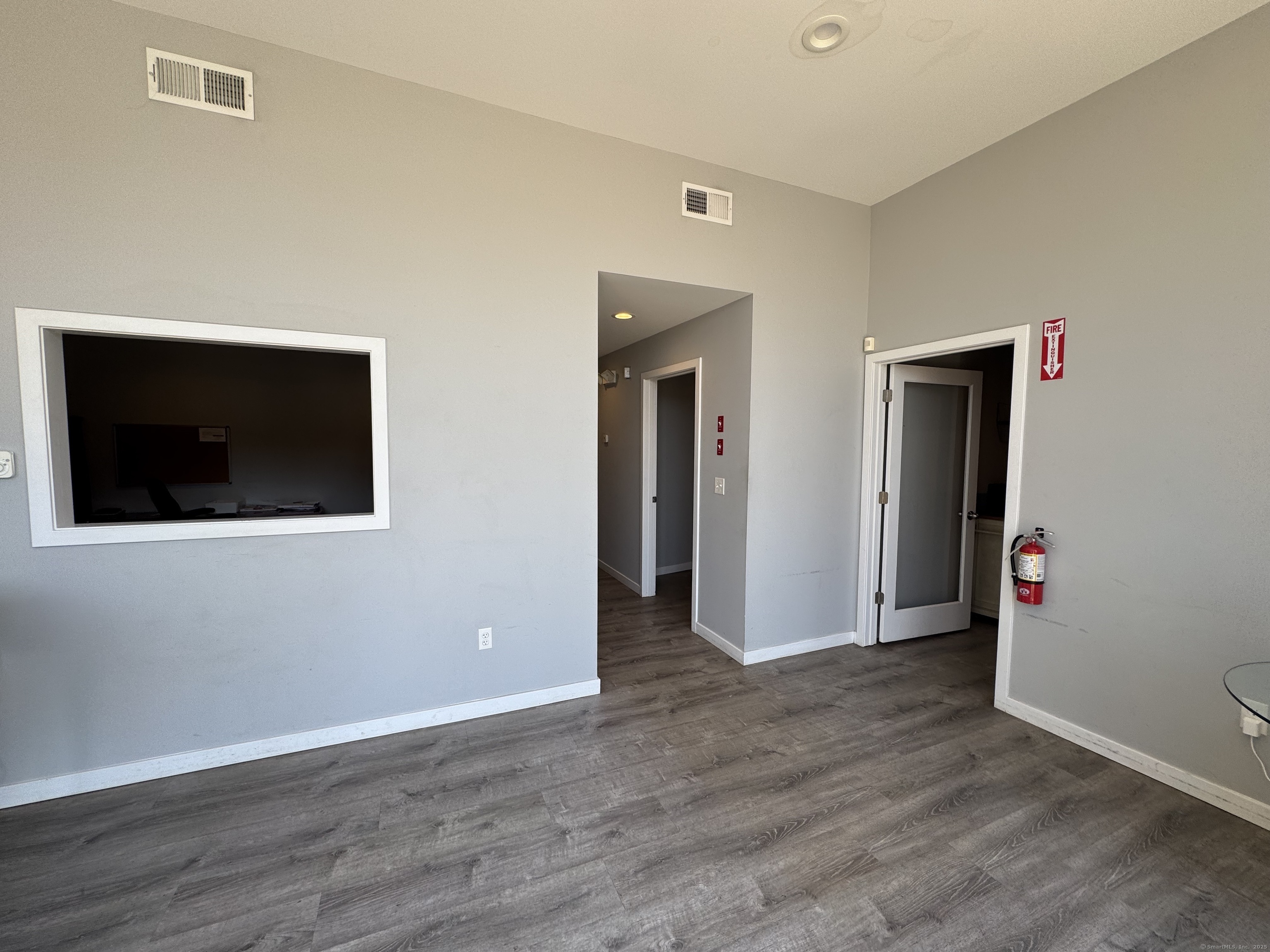 Property Photo: 281 Chapel Street 1 CT 06513