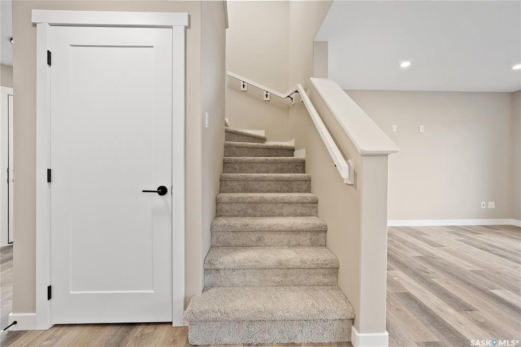 Property Photo:  1721 Mustard Street  SK S4Y 0G1 