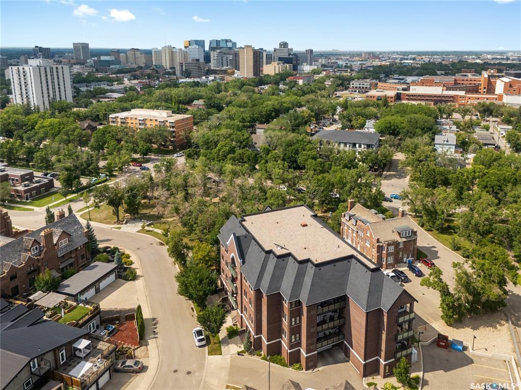 Property Photo: 1515 Anson Road 201 SK S4P 0E7