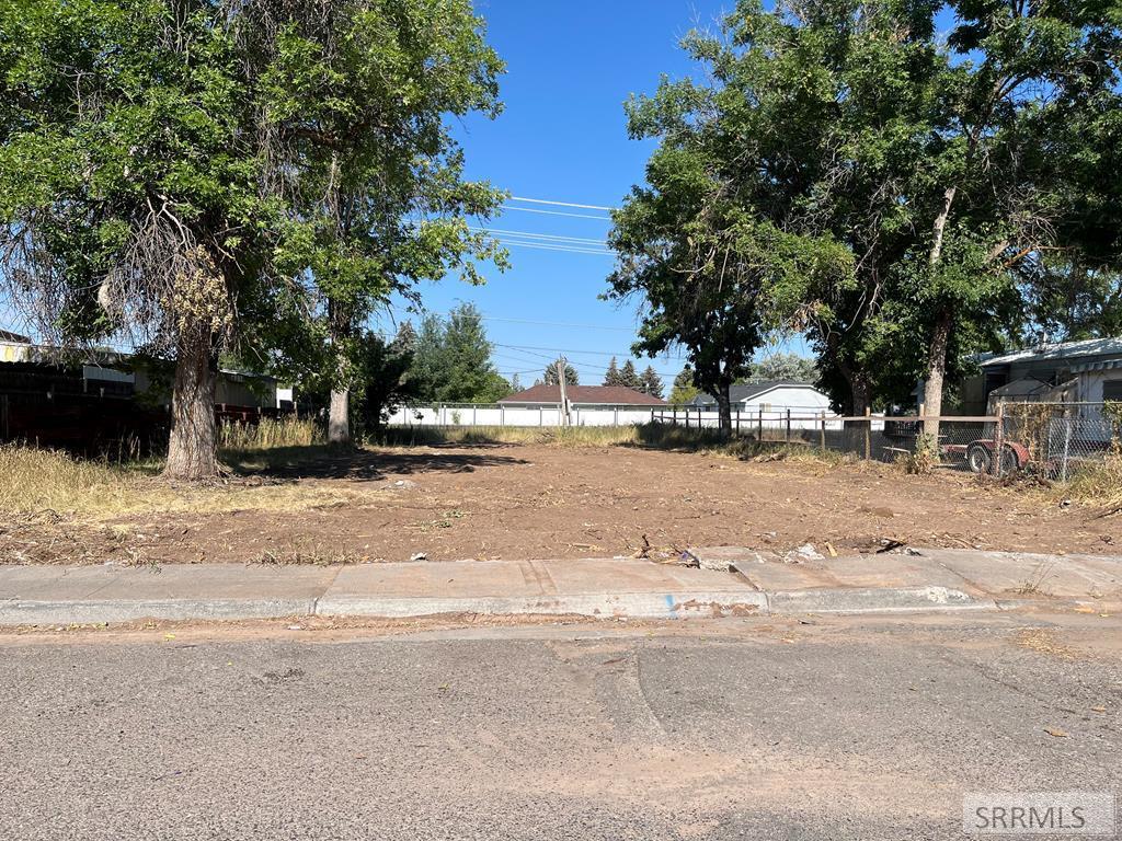 790 N Lakewood Drive  Idaho Falls ID 83401 photo